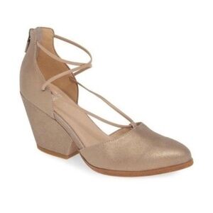 NWOB Eileen Fisher Platinum D’orsay Ghillie Rope Pump Size 7.5